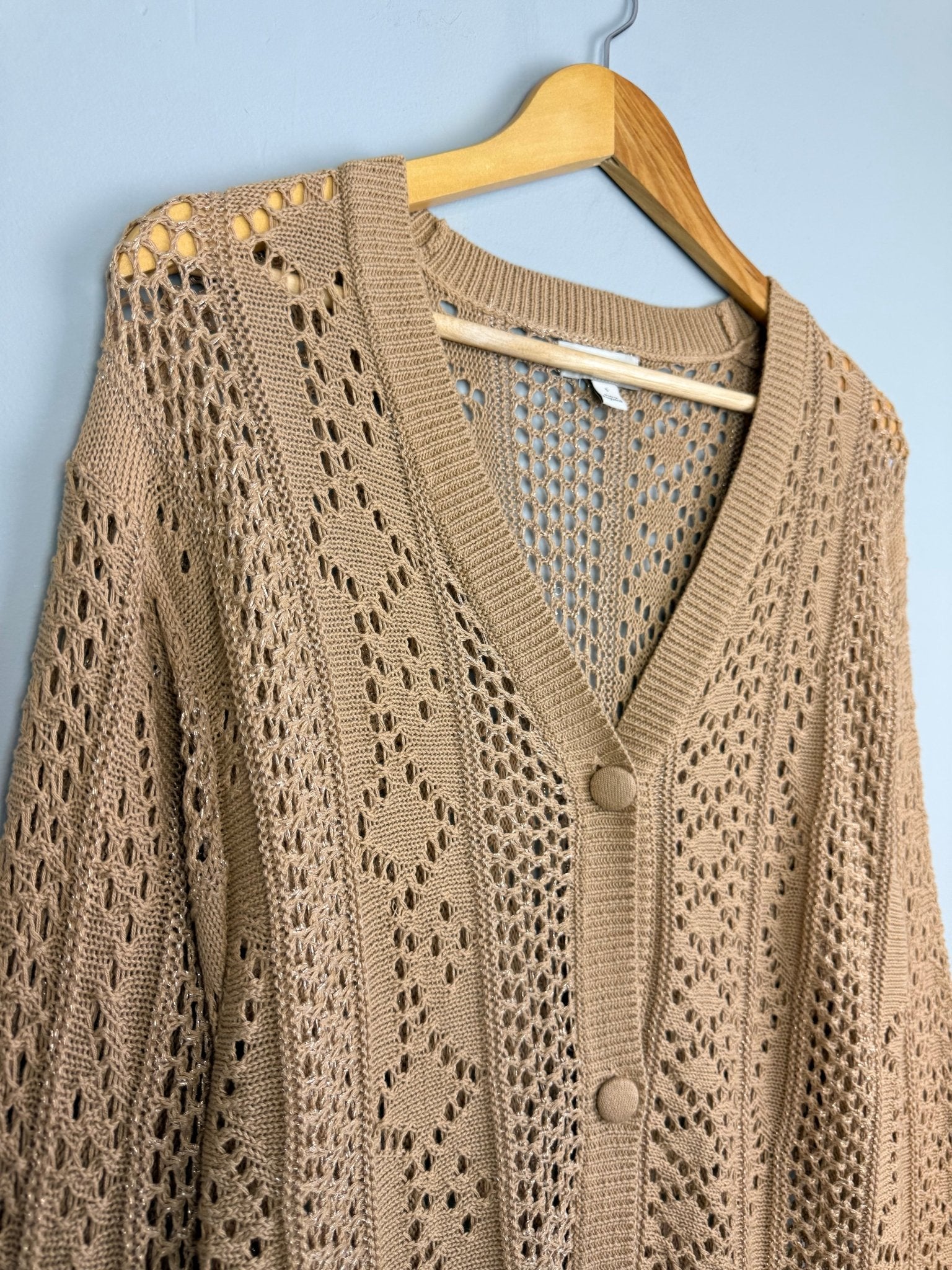 Ladies Gold Open Knit Cardigan – Ex Chainstore Lightweight Button Front - Small - Back On The Shelves High Street Discount Outlet Online UK