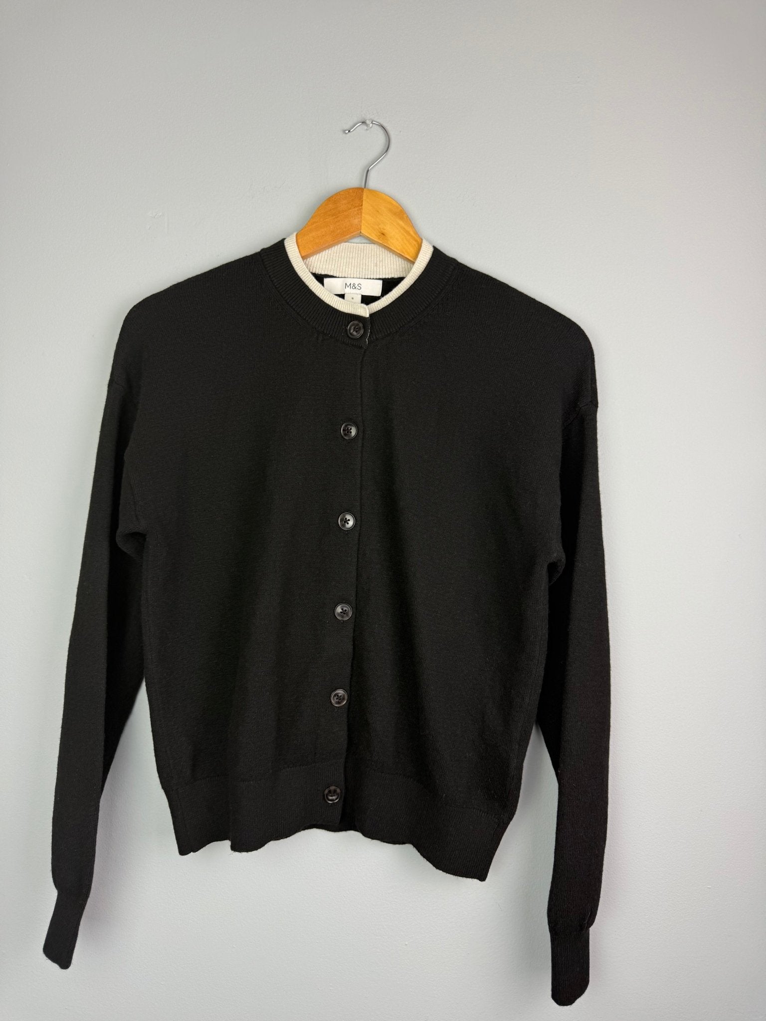 Ladies Ex MS Black White Cardigan - Size S - Back On The Shelves High Street Discount Outlet Online UK