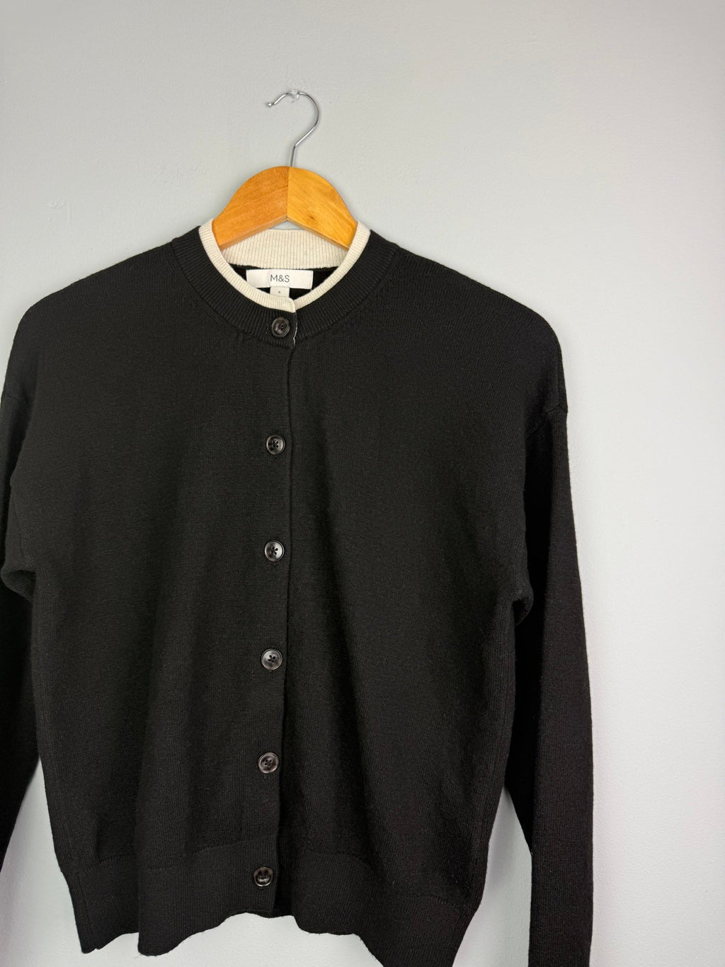 Ladies Ex MS Black White Cardigan - Size S - Back On The Shelves High Street Discount Outlet Online UK