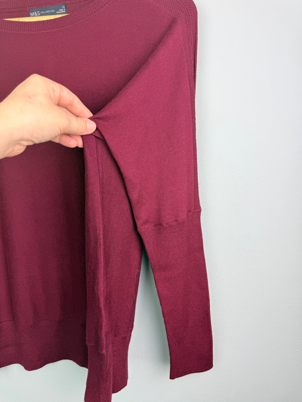 Ladies Ex MS Red Knit Jumper - Size XS - Back On The Shelves High Street Discount Outlet Online UK