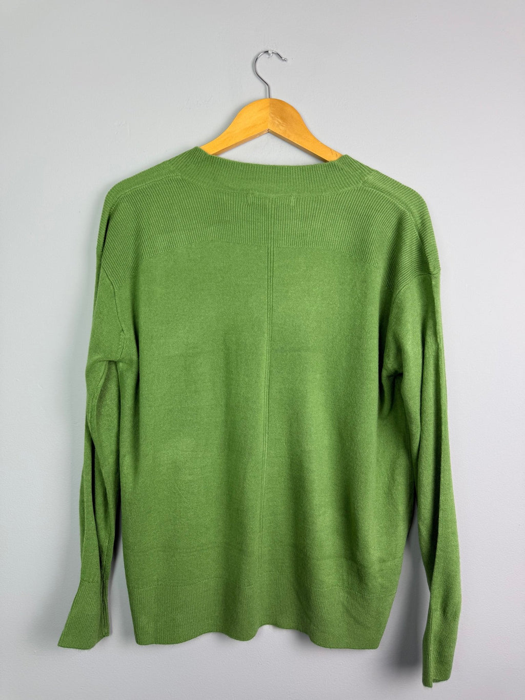 Ladies Ex NXT Green V Neck Jumper - Size M - Back On The Shelves High Street Discount Outlet Online UK