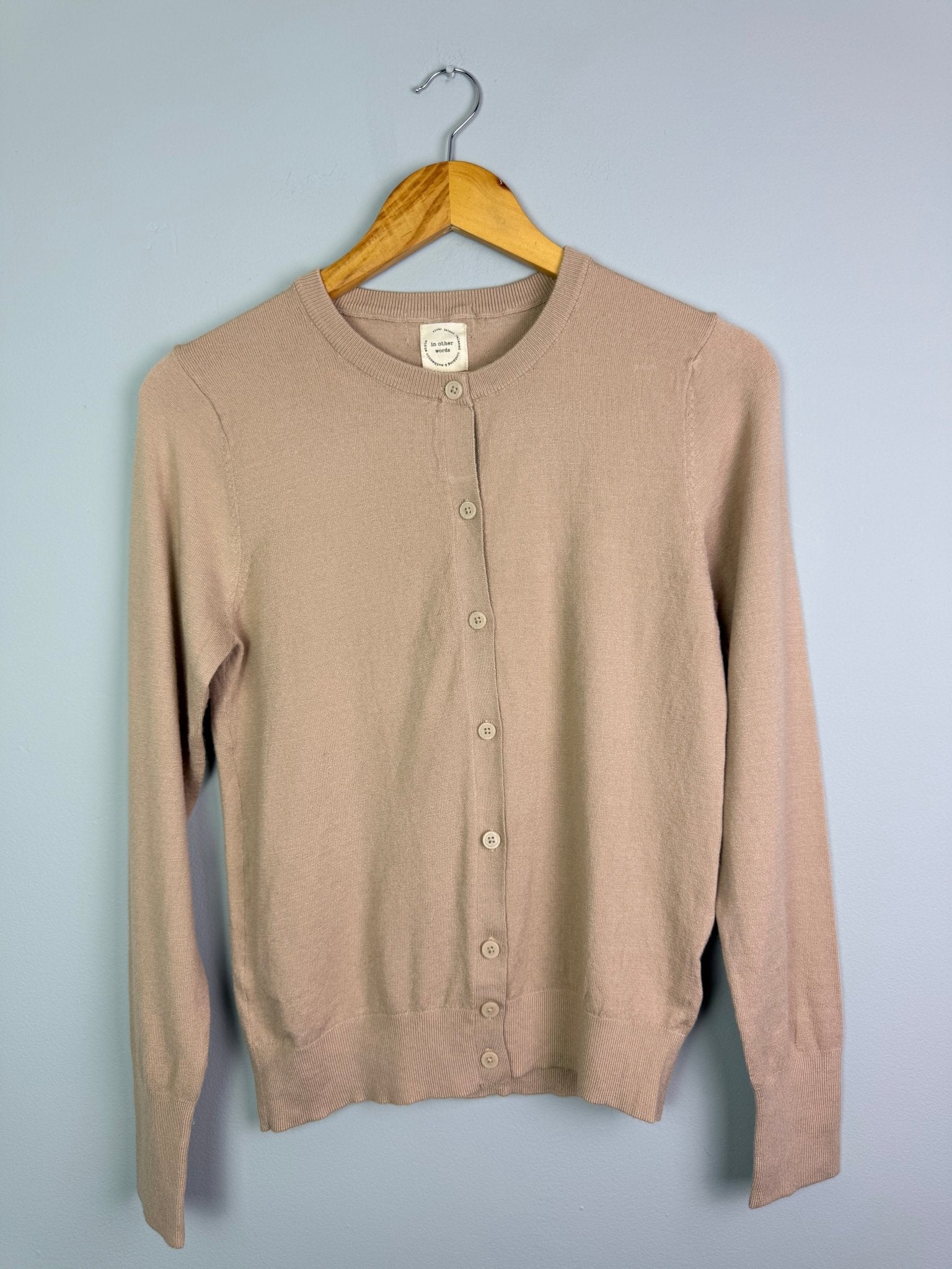 Ladies Ex RI Beige Button Cardigan - Size M - Back On The Shelves High Street Discount Outlet Online UK