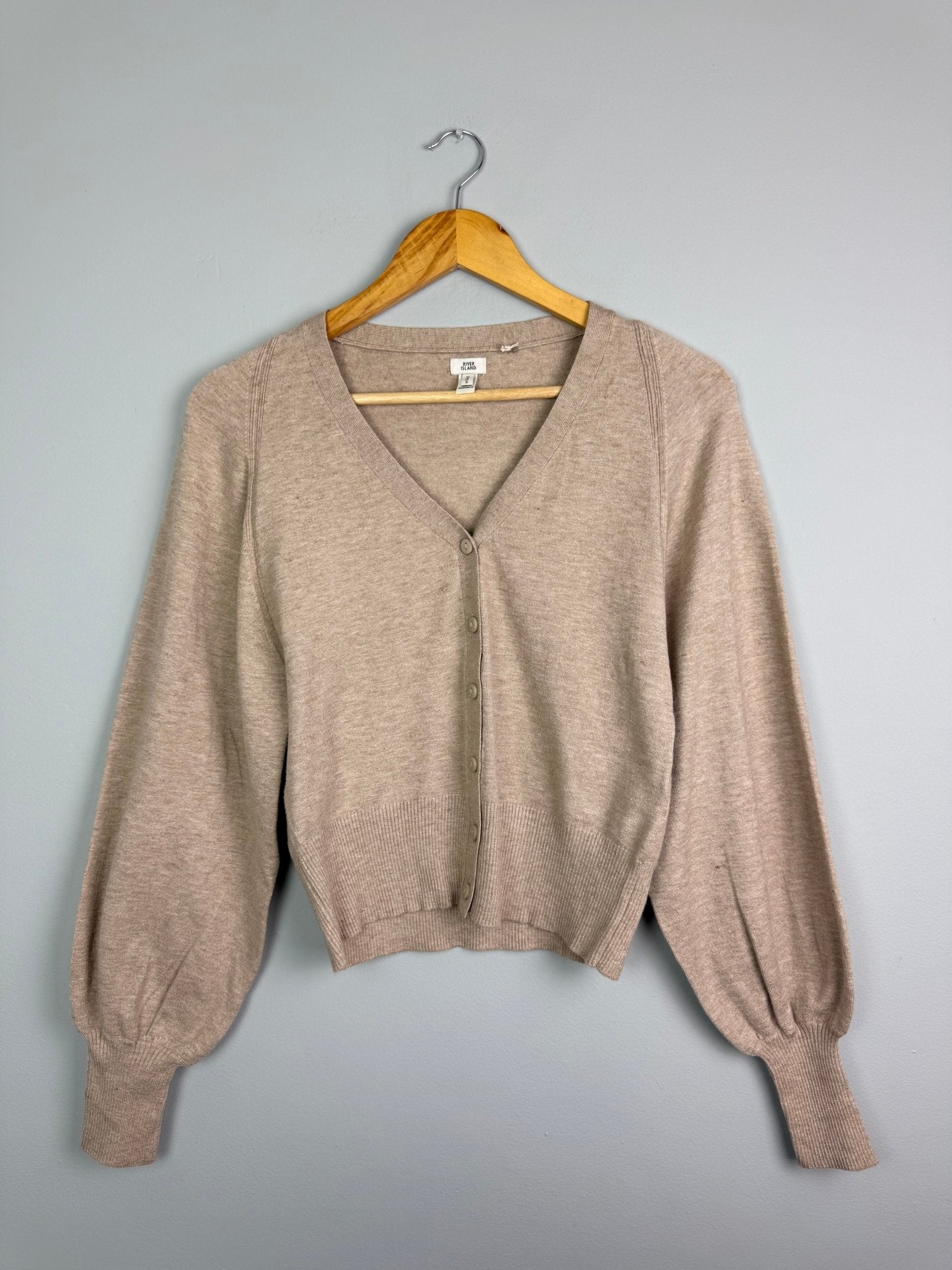 Ladies Ex RI Beige Button Cardigan - Sizes S - Back On The Shelves High Street Discount Outlet Online UK