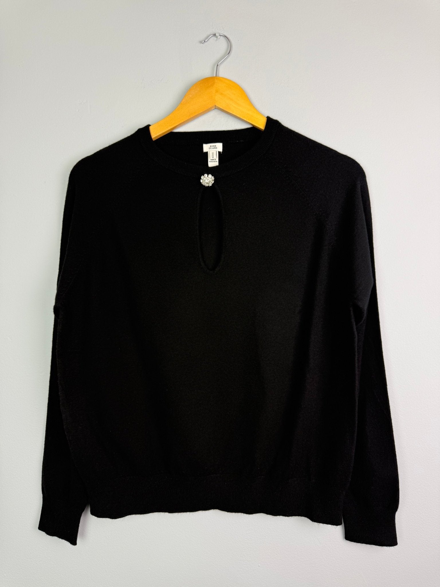 Ladies Ex RI Black Decorative Knit Jumper - Size M - Back On The Shelves High Street Discount Outlet Online UK